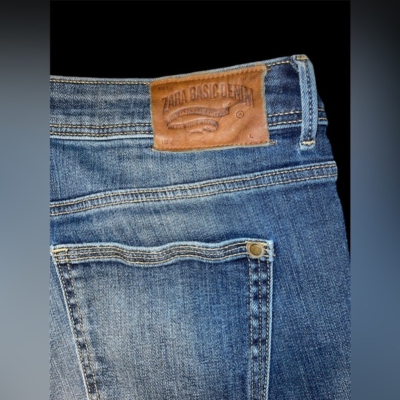Zara The Japanese Edition Skinny Cropped Jeans- Size 8 - Picture 3 of 5